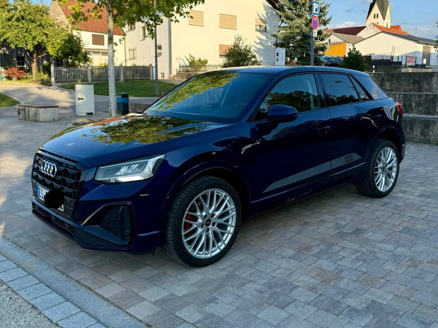 Audi Q2 Q2 35 TFSI S line Blau - 1