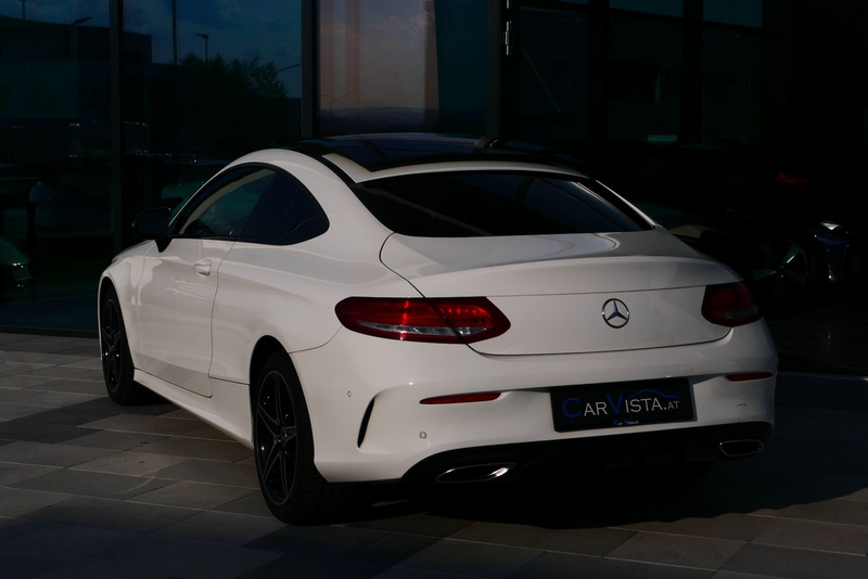 Mercedes-Benz C 250 Coupe Aut. AMG LINE *Panorama* — photo 8