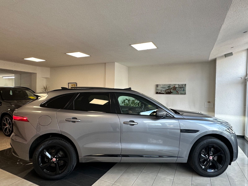 Jaguar F-Pace F-PACE R-Dynamic  AWD, LEDER, PANORAMA — photo 6