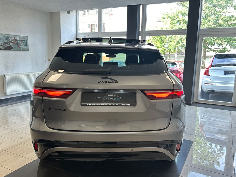 Jaguar F-Pace F-PACE R-Dynamic  AWD, LEDER, PANORAMA — photo 8