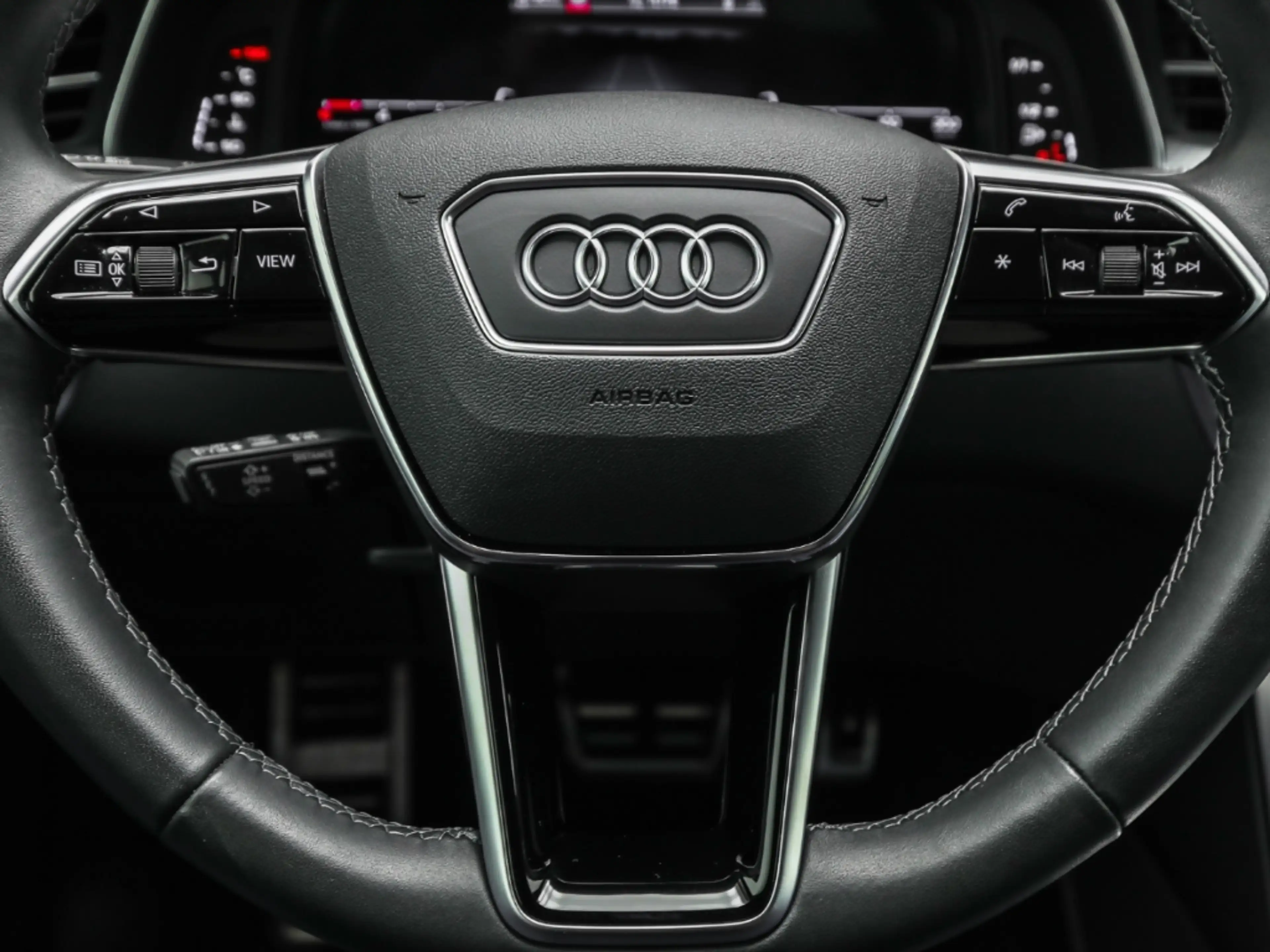 Audi A6 allroad 50 TDI quattro — photo 9