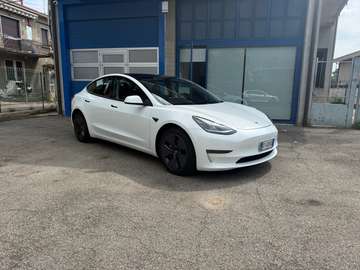 Model 3 Long Range Dual Motor awd