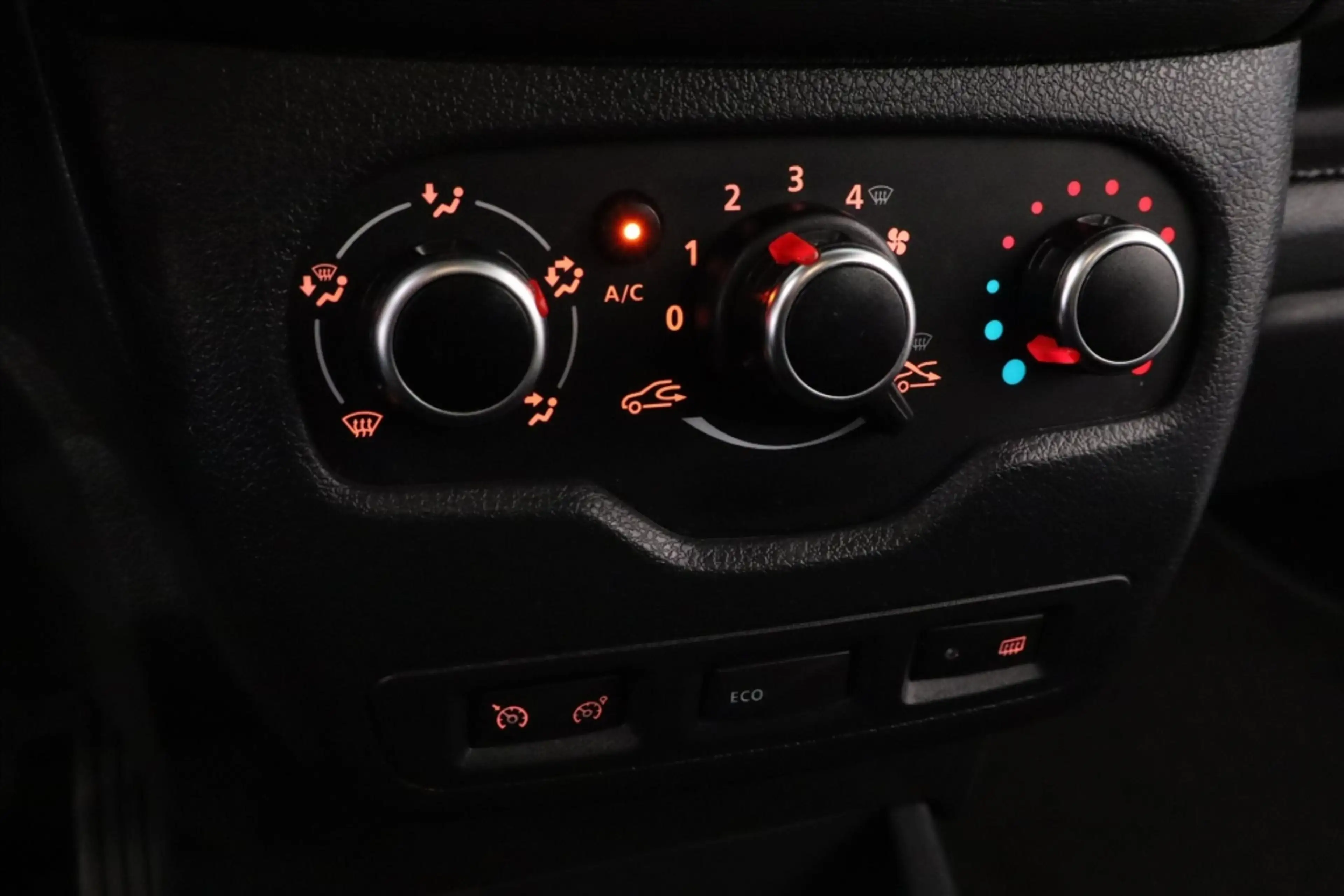 Dacia Dokker 1.2 Tce 115pk Stepway Ambiance navigatie,cruise co — photo 15