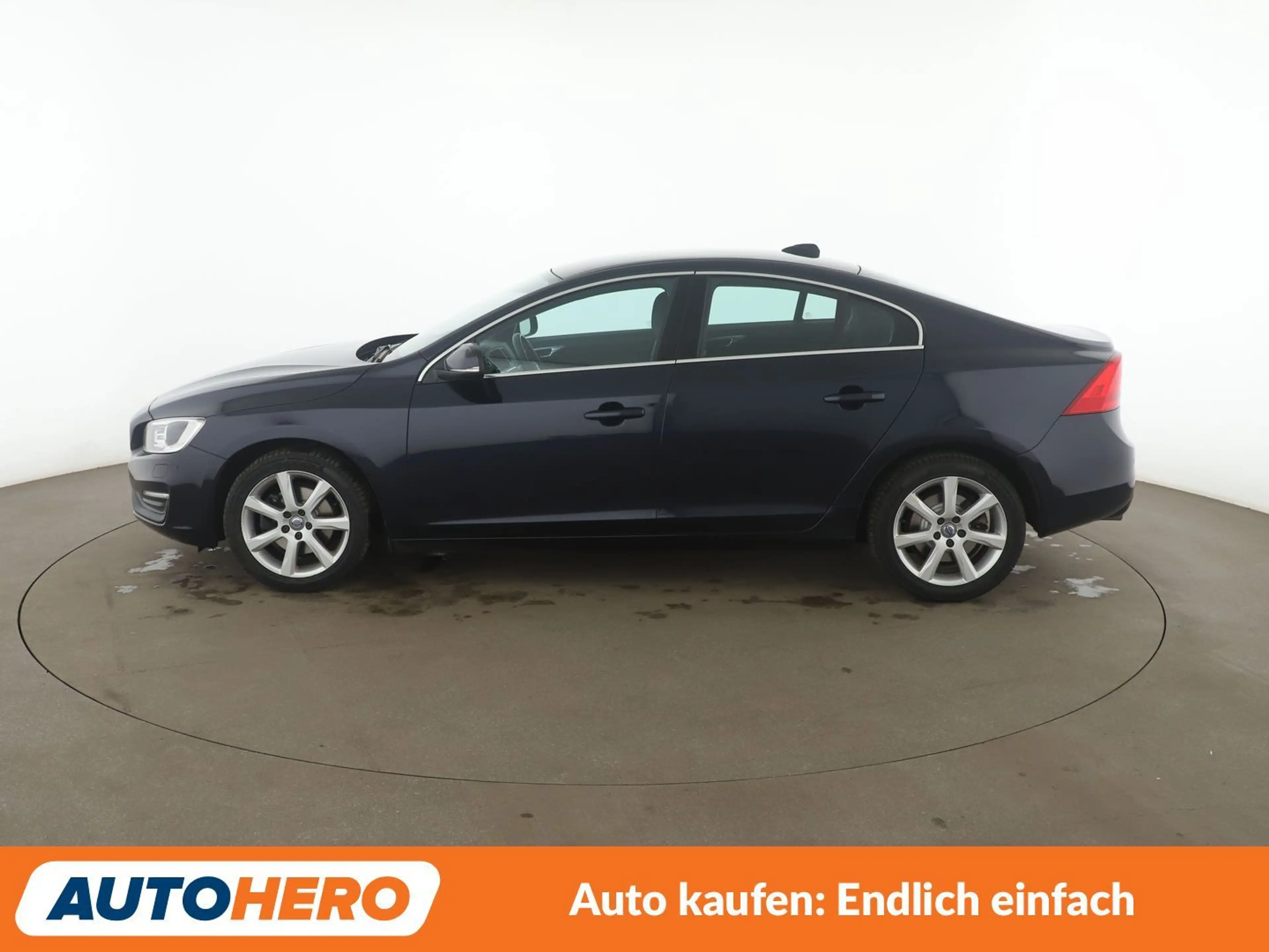 Volvo S60 1.5 Momentum Aut.*NAV*XENON*TEMP*PDC*SHZ*ALU* — photo 3