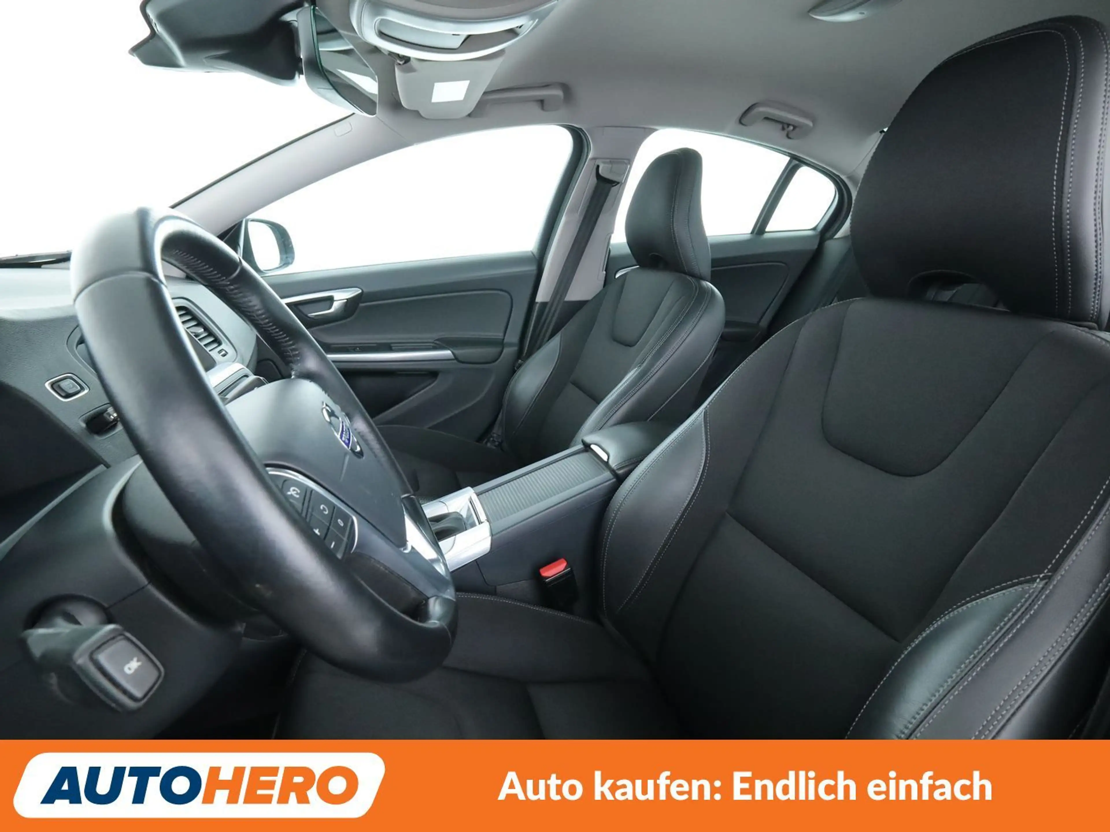 Volvo S60 1.5 Momentum Aut.*NAV*XENON*TEMP*PDC*SHZ*ALU* — photo 10