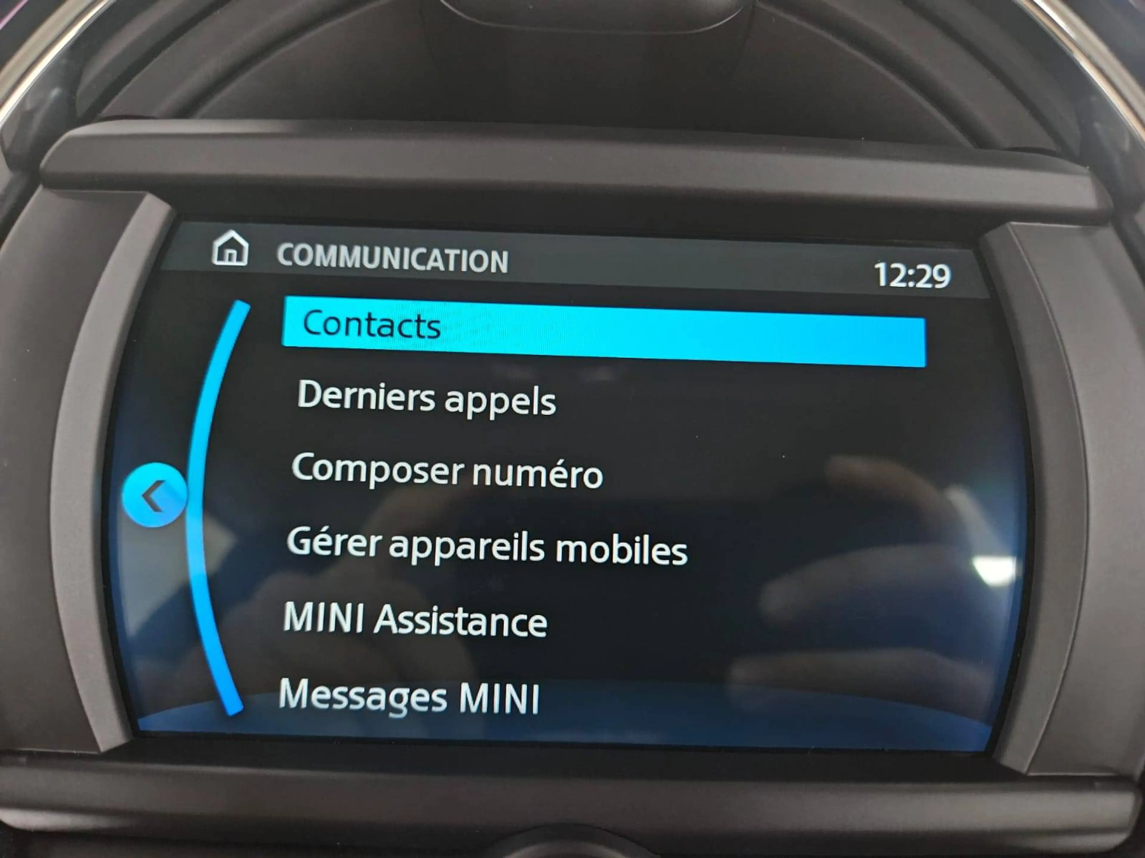 MINI Cooper Clubman 1.5 Auto Gps Bluetooth Carplay Front Assist Cruise Clim Auto Bi-Zone Led Capteurs — photo 19