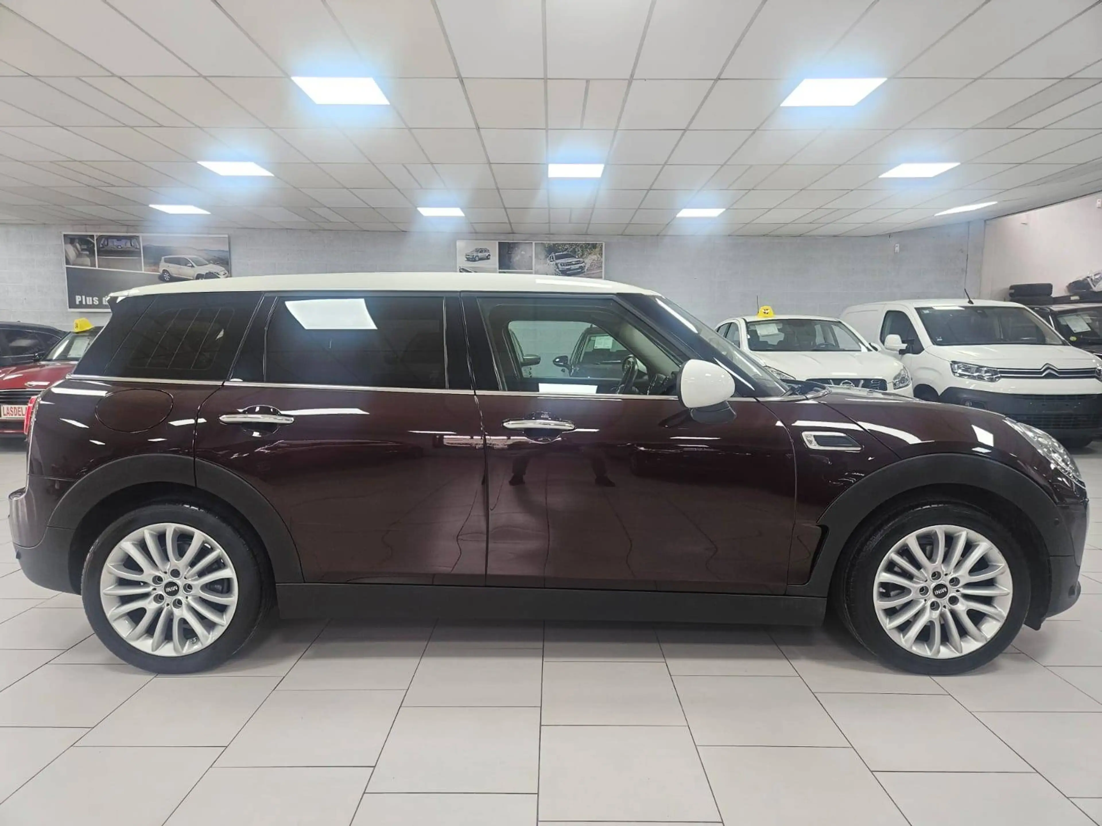 MINI Cooper Clubman 1.5 Auto Gps Bluetooth Carplay Front Assist Cruise Clim Auto Bi-Zone Led Capteurs — photo 5