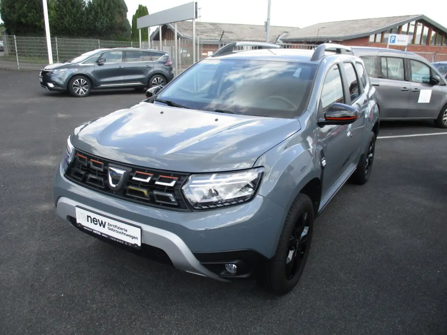 Dacia Duster TCe 150 EDC 2WD Sondermodell Extreme Gris - 2