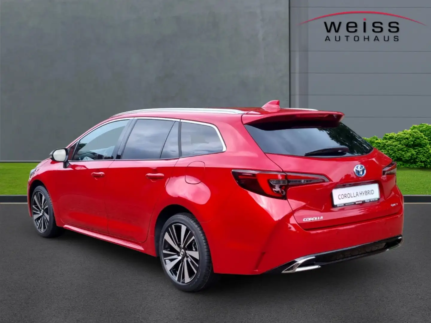 Toyota Corolla Touring Sports Hybrid Teamplayer 1.8 Navi LED ACC Rouge - 2