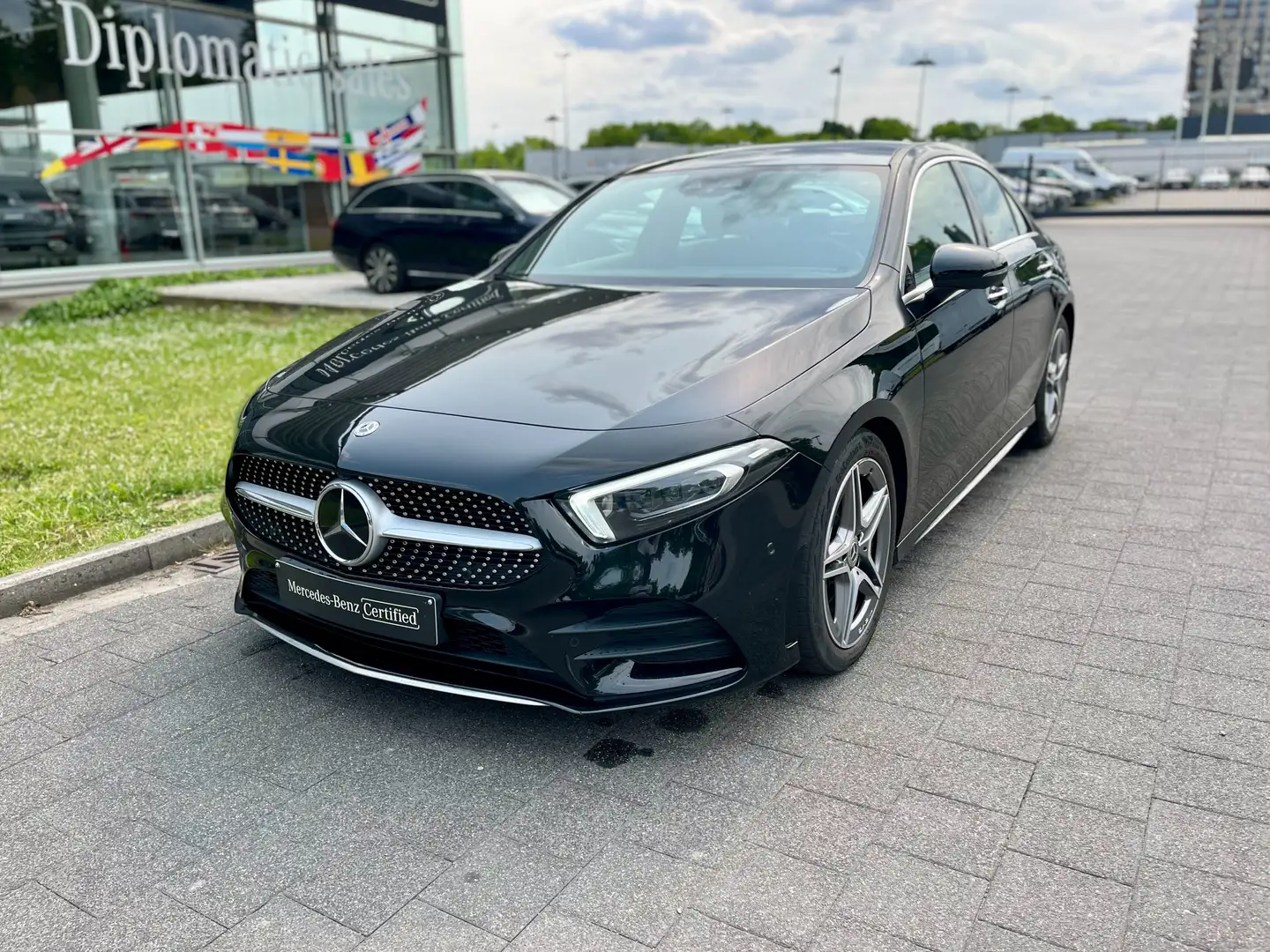 Mercedes-Benz A 200 d AMG Line Negro - 1