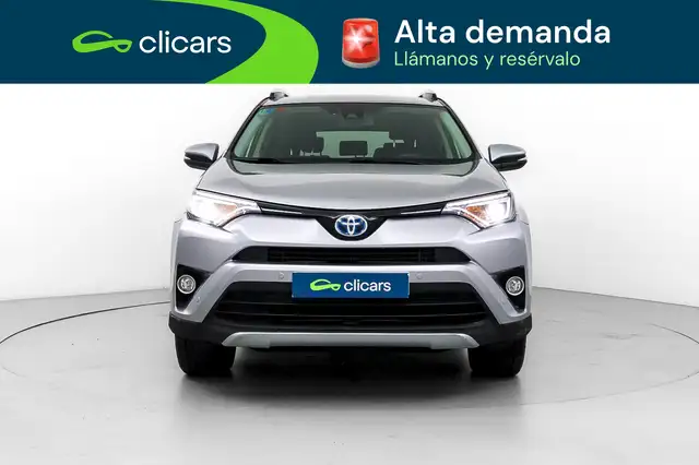 Toyota Rav4 view 2