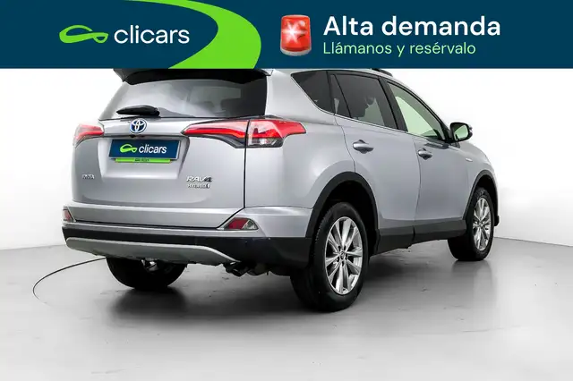Toyota Rav4 view 5