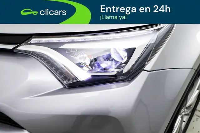 Toyota Rav4 view 10