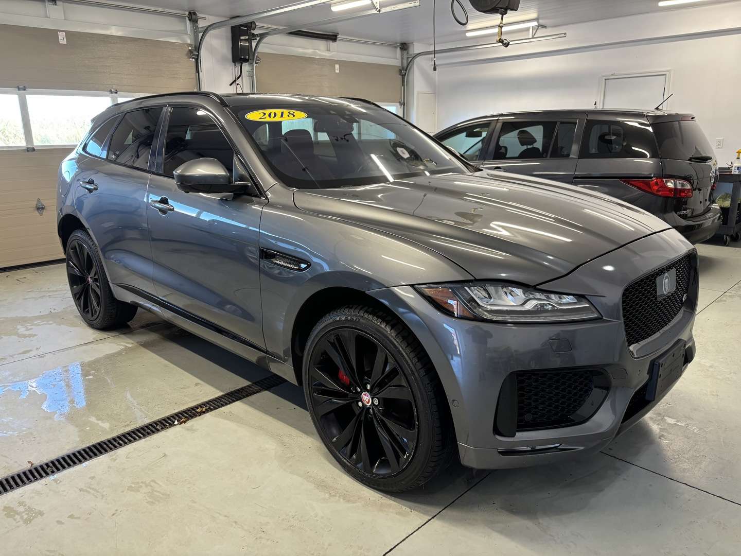 2018 Jaguar F-Pace