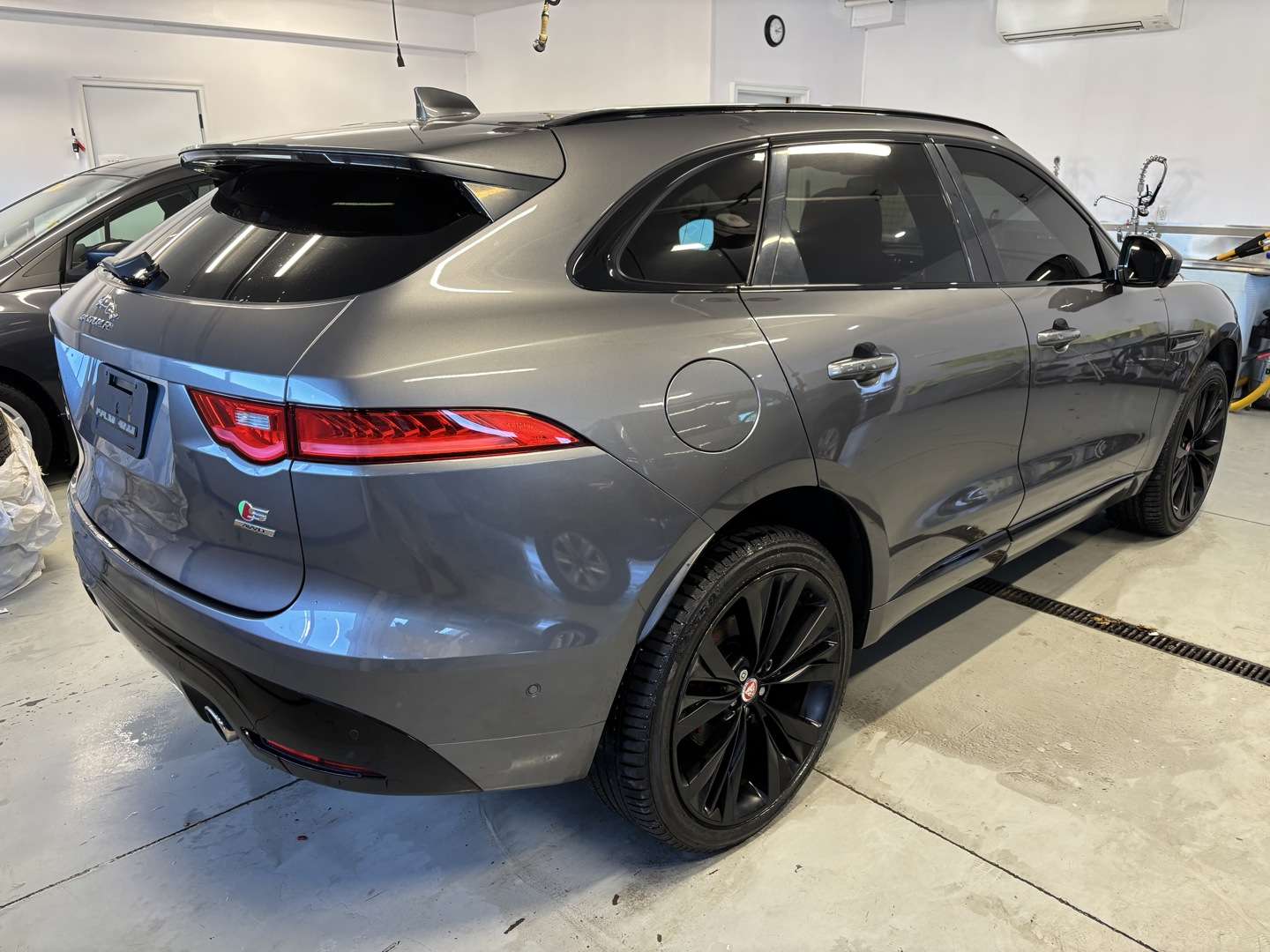 2018 Jaguar F-Pace