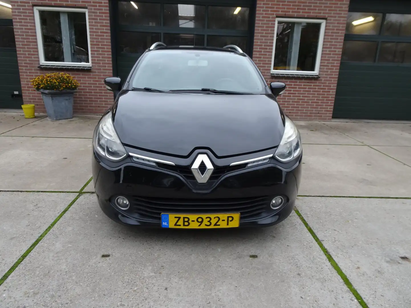 Renault Clio Estate 1.2-16V Collection Zwart - 2