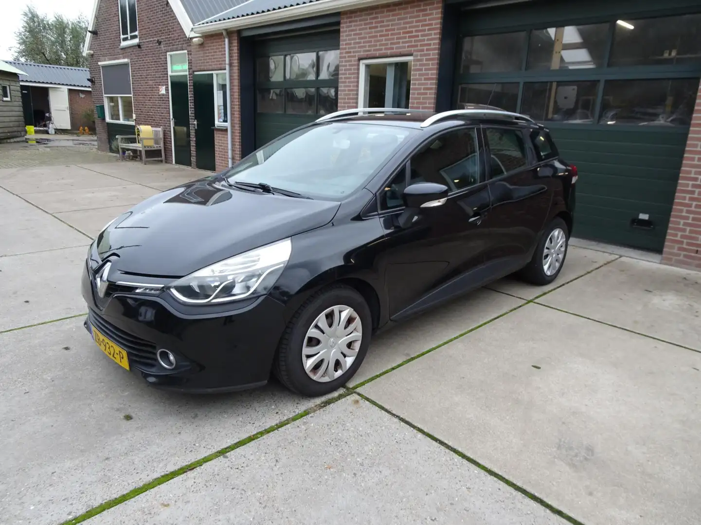 Renault Clio Estate 1.2-16V Collection Zwart - 1