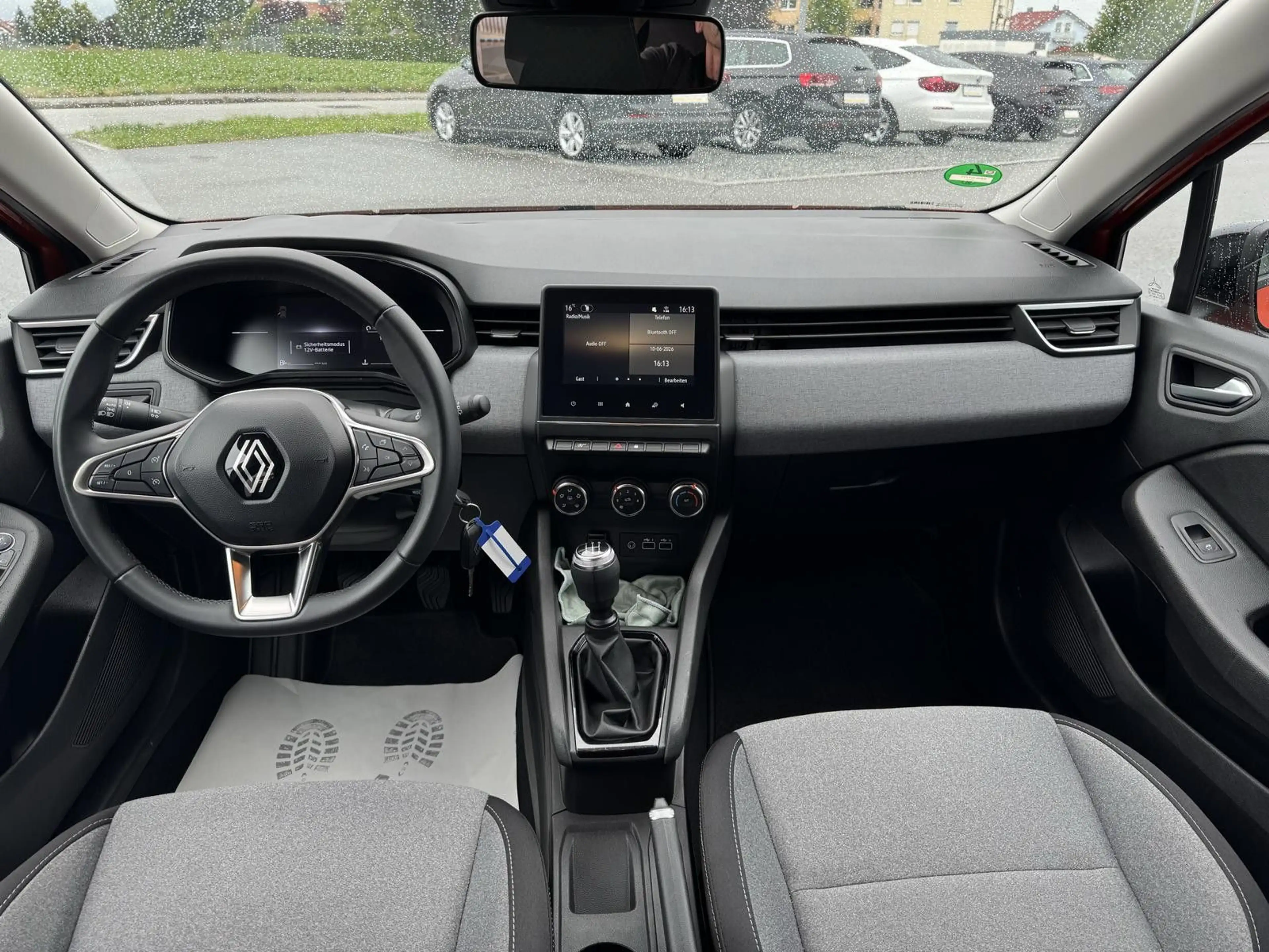 Renault Clio V 1.0 Evolution LED DAB CarPlay Klima Ufrei — photo 11