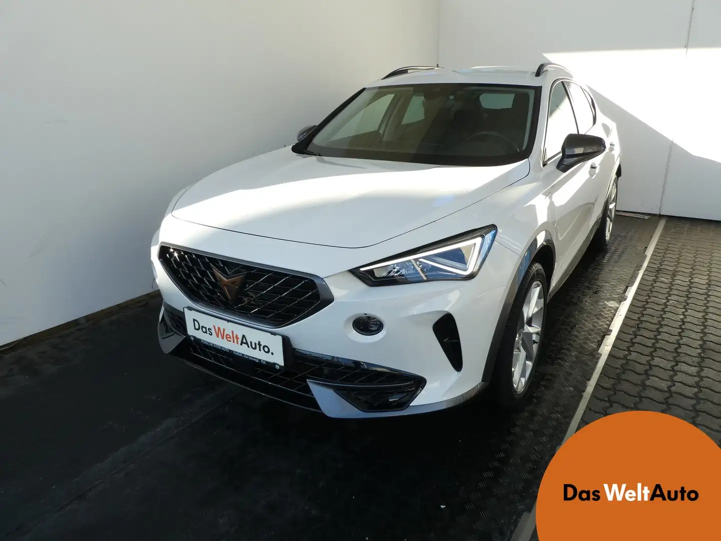 CUPRA Formentor 1,4 e-Hybrid 204 Cupra DSG Weiß - 1
