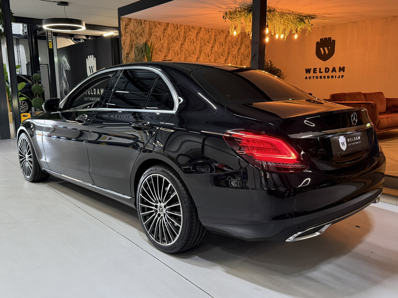 Mercedes-Benz C 180 Business Solution|AMG|Camera|Lane Ass|Leder|69.000 — photo 7