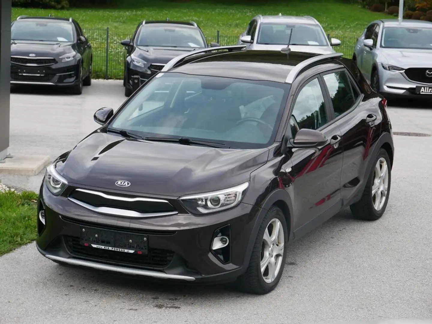 Kia Stonic 1,0 TGDI GPF ISG Silber Braun - 2
