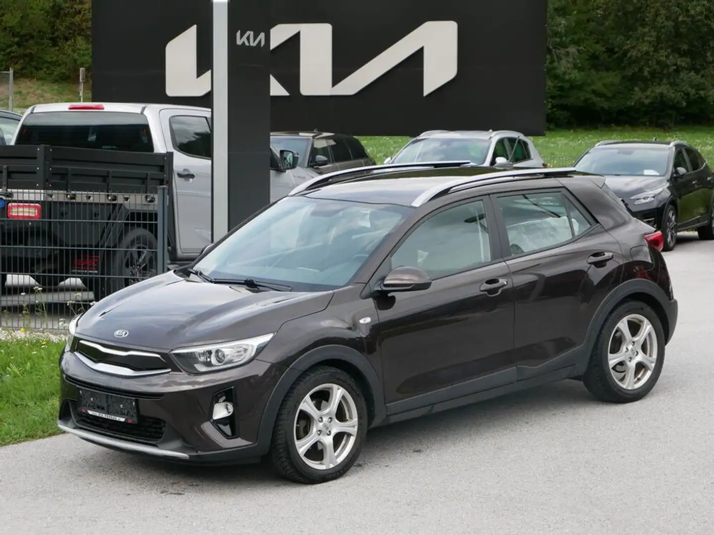 Kia Stonic 1,0 TGDI GPF ISG Silber Braun - 1