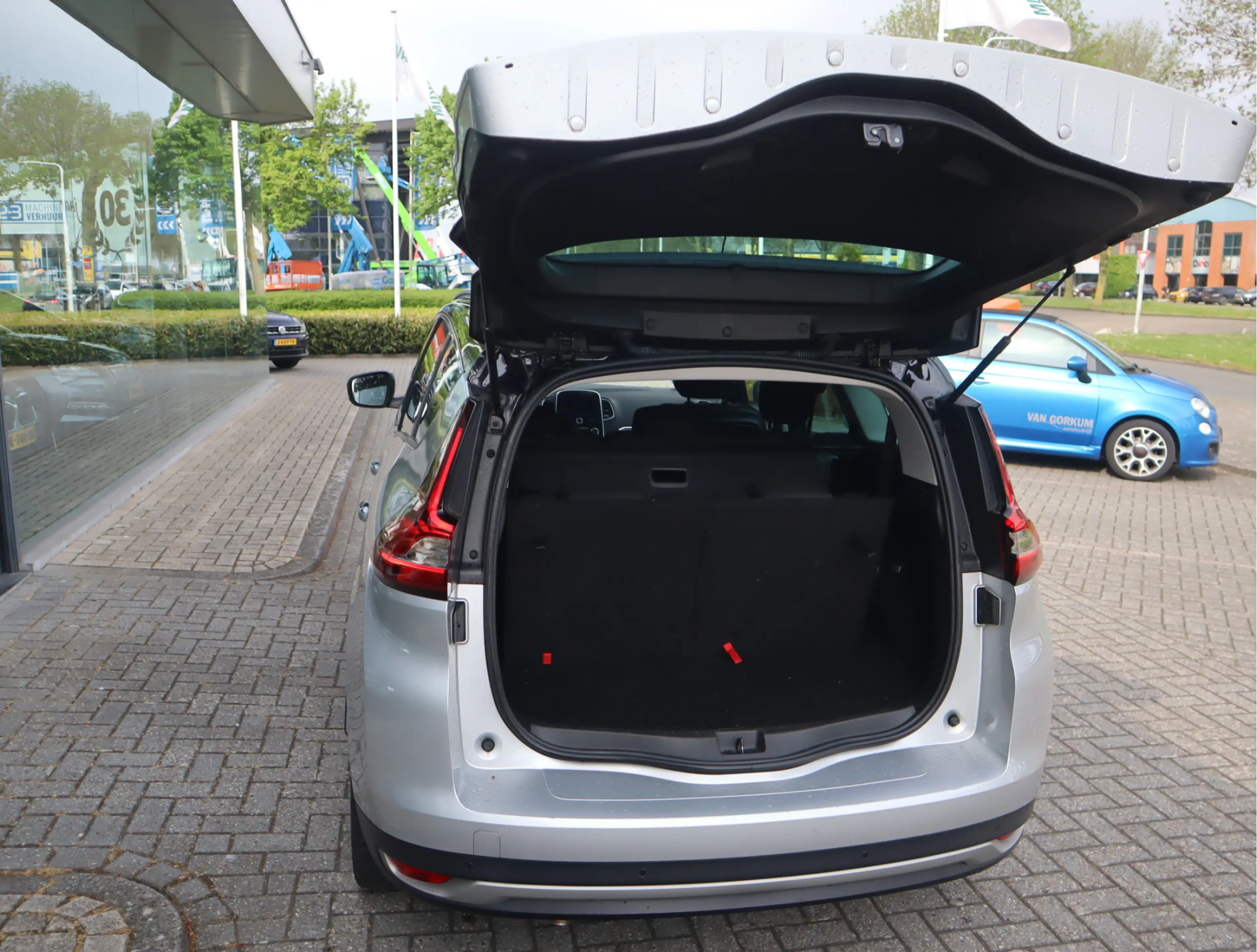 Renault Grand Scenic 1.3 TCe Intens 7p. Navi / Camera / Pdc / Elekramen — photo 13
