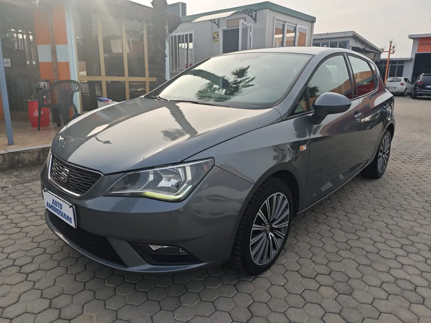 SEAT Ibiza Ibiza 5p 1.4 tdi cr Connect 75cv Argento - 1