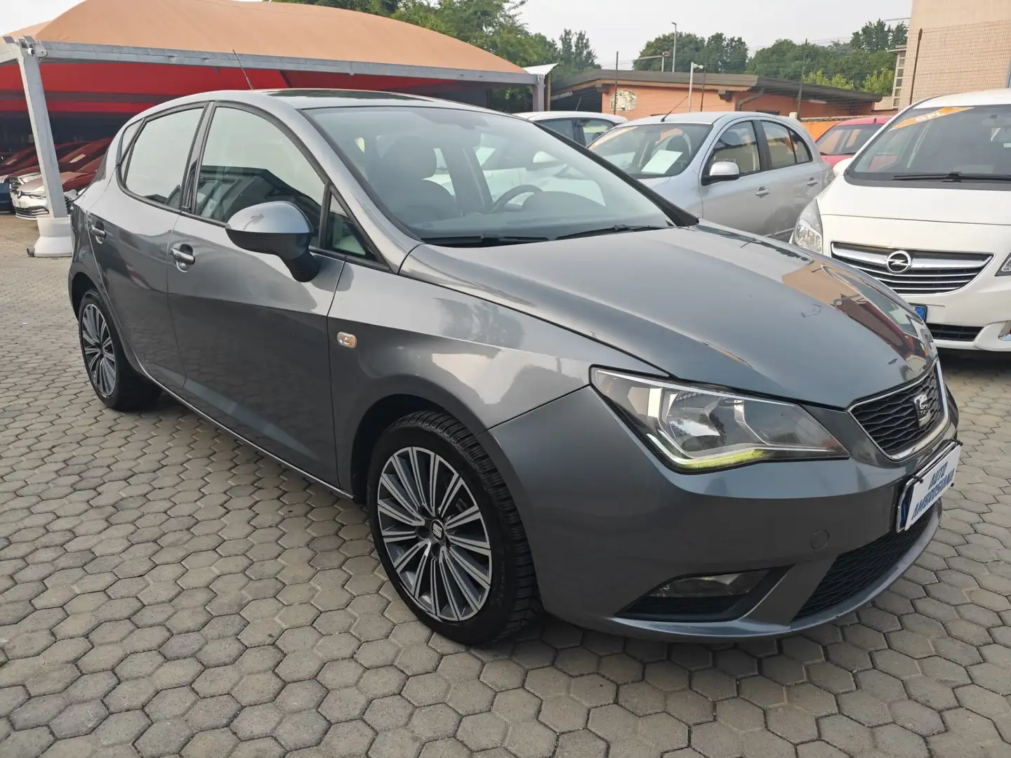 SEAT Ibiza Ibiza 5p 1.4 tdi cr Connect 75cv Argento - 2