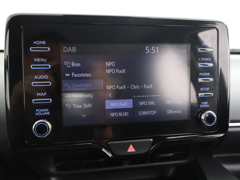 Toyota Yaris 1.5 Hybrid Active — photo 6