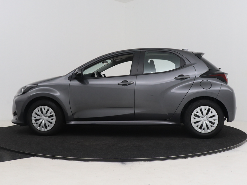 Toyota Yaris 1.5 Hybrid Active — photo 3