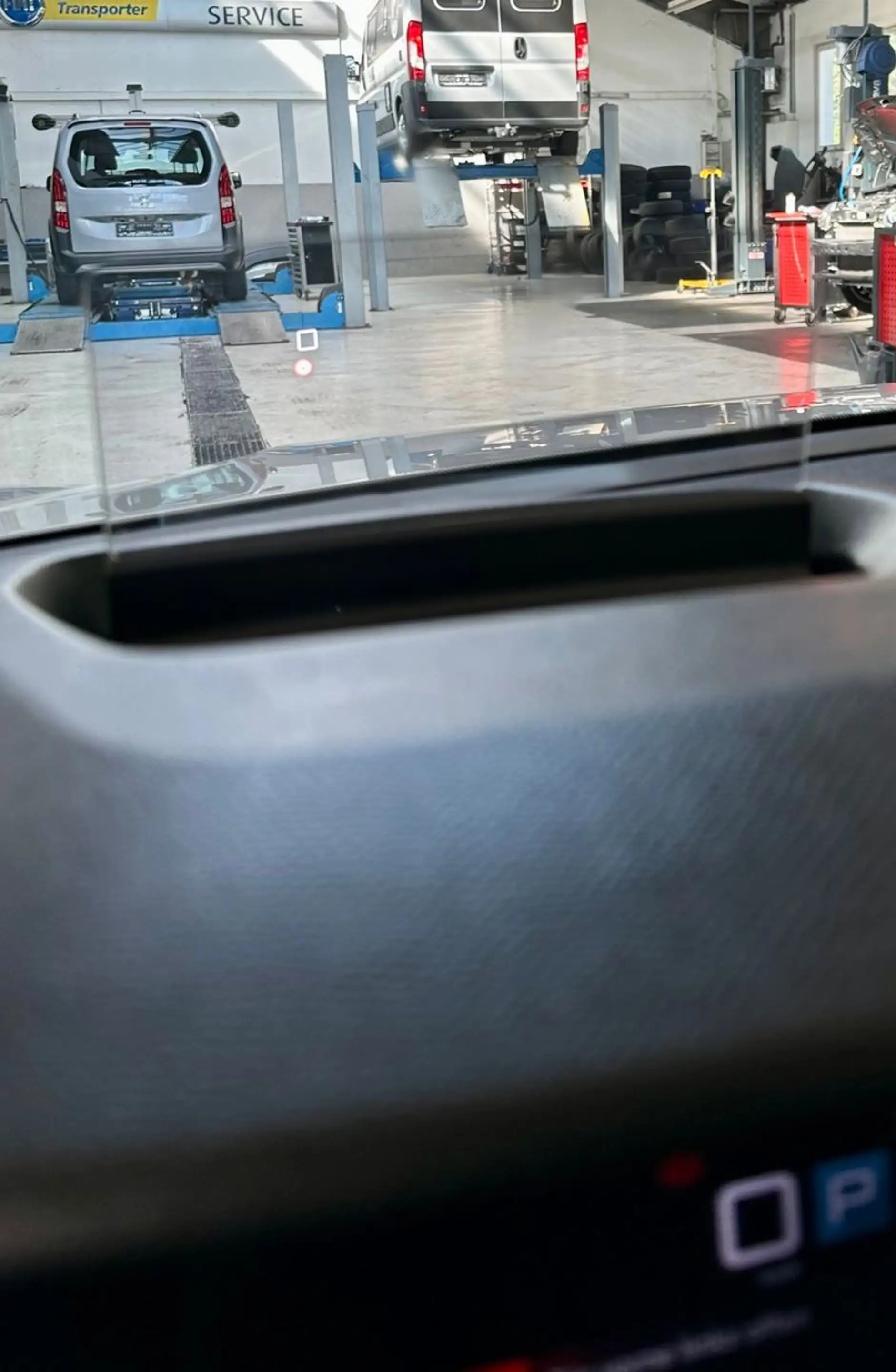 Citroen C4 Lim. Max — photo 13