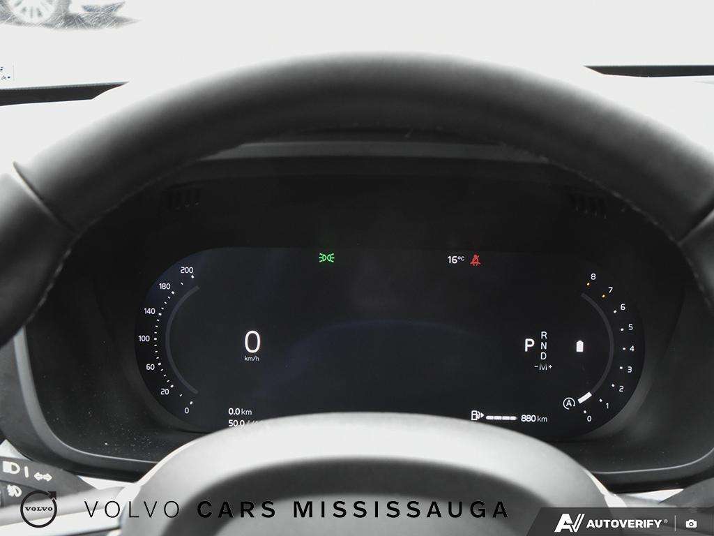 2025 Volvo XC60 B5 Plus Ex-Rental Special thumb 15