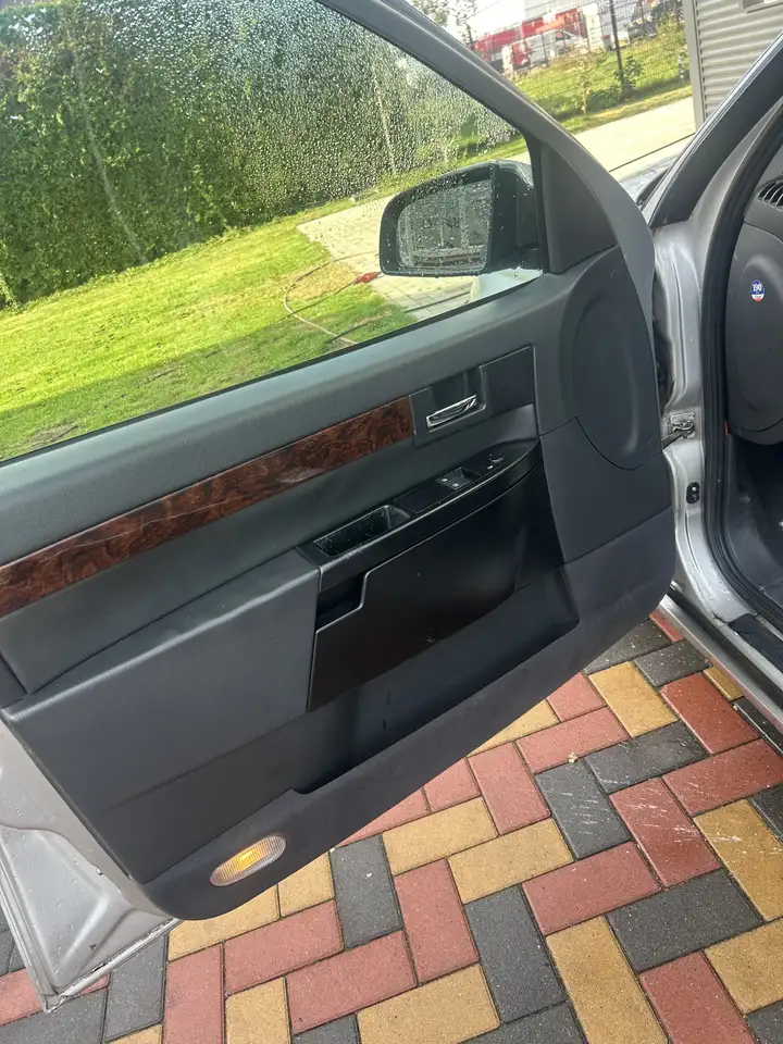 Opel Omega 2.2i-16V, foto 8