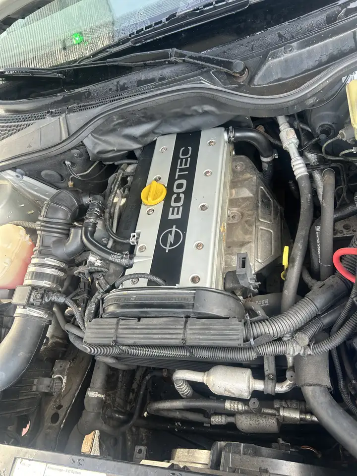 Opel Omega 2.2i-16V, foto 11