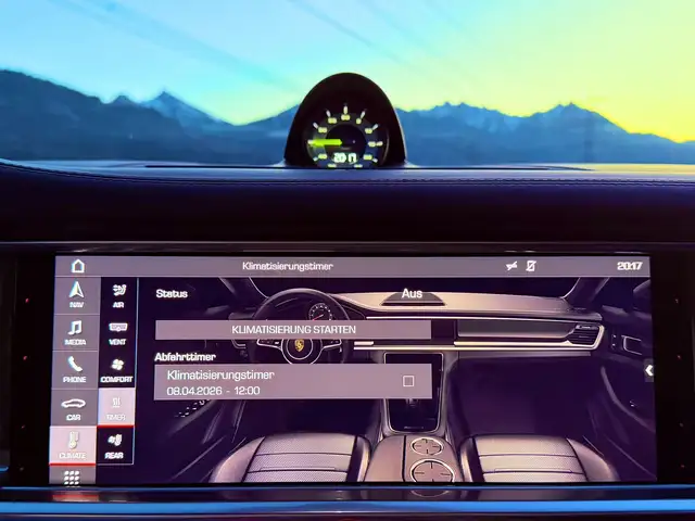 Porsche Panamera 4 E-Hybrid Sport Turismo Chrono Sportauspuff Pano Ansicht 34