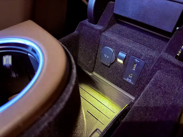 Porsche Panamera 4 E-Hybrid Sport Turismo Chrono Sportauspuff Pano Ansicht 22