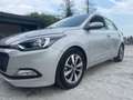 Hyundai i20 1.1 CRDi 12V 5 porte Style neopatentati Argento - thumbnail 1