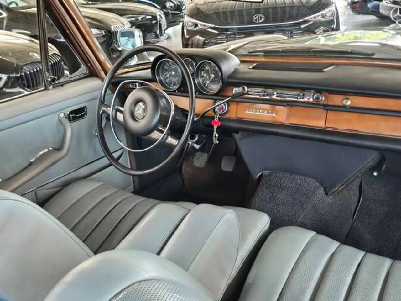 Mercedes-Benz 280 S / Oltimer 1969' / 6 Cilinder, foto 9