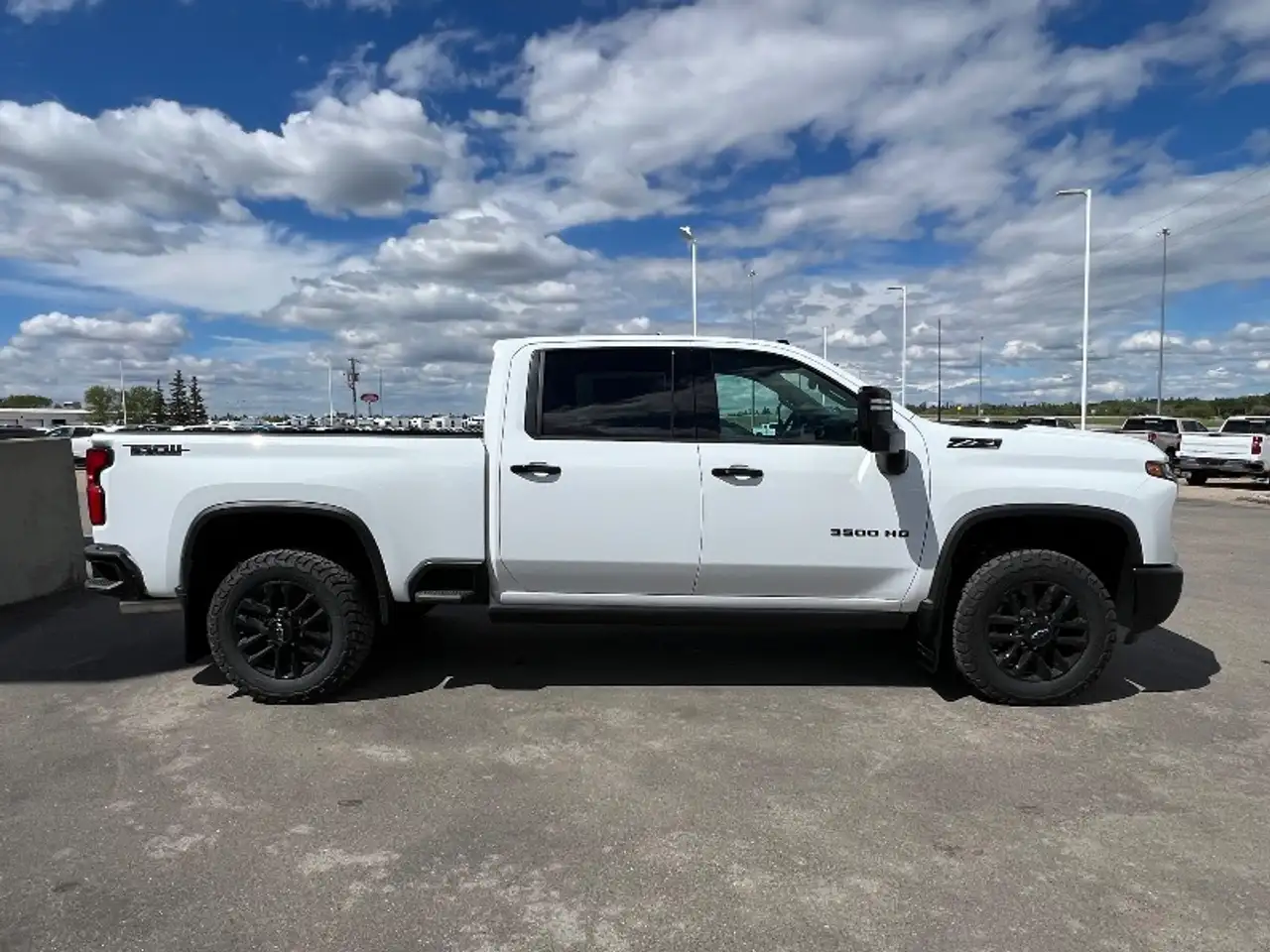 Chevrolet Silverado 3500 снимка Chevrolet Silverado 3500