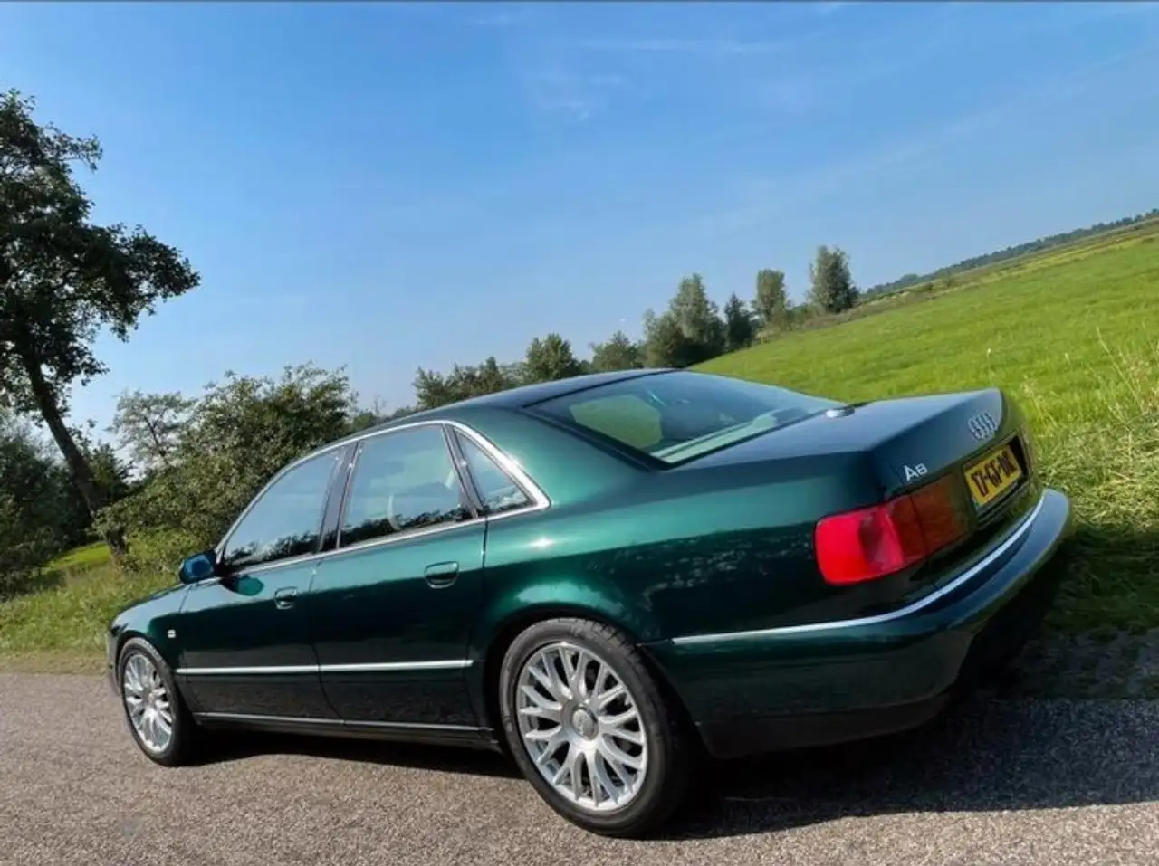 Audi A8 2.8 v6, foto 7