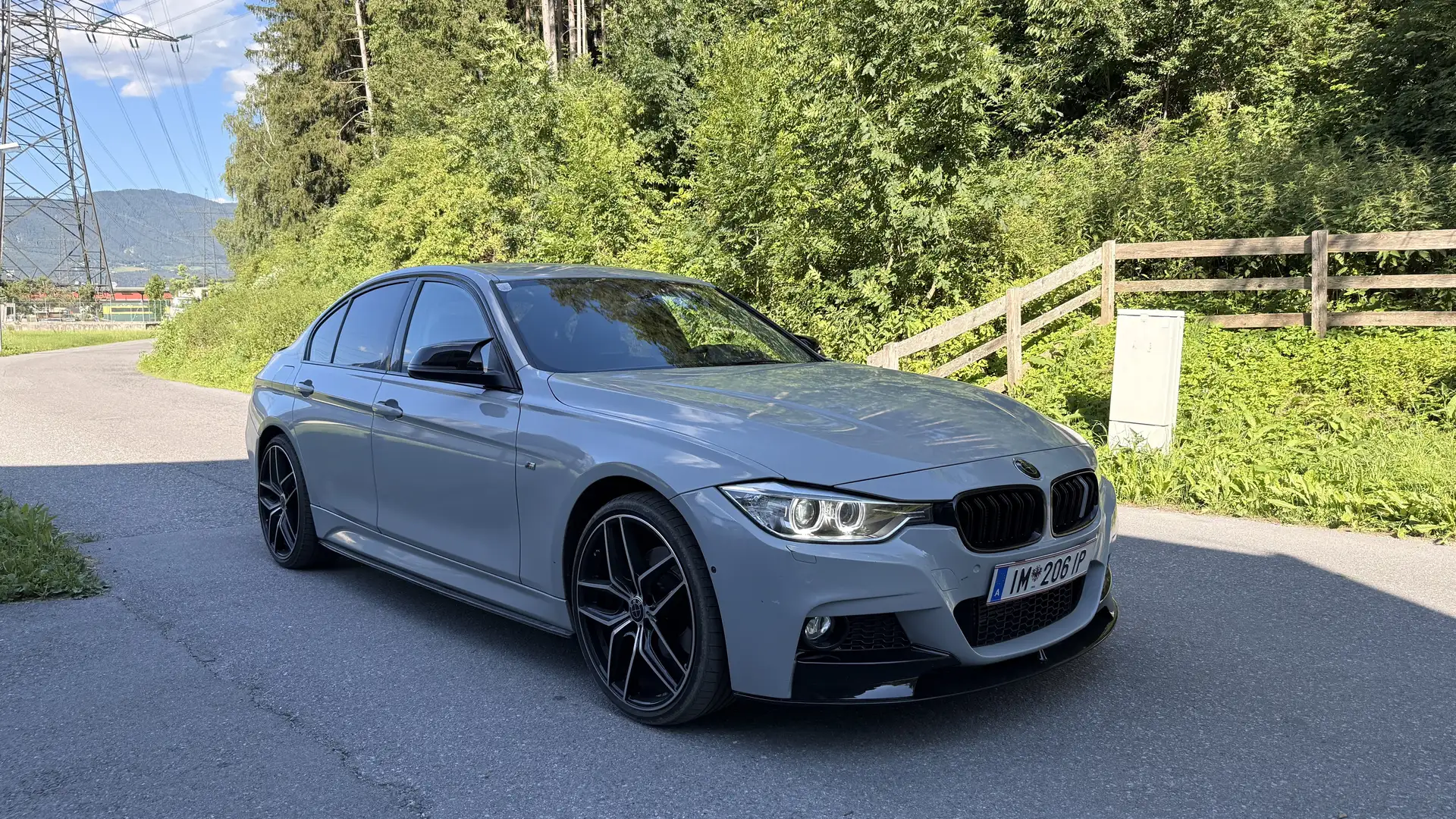 BMW 330 330d xDrive Österreich-Paket Aut. - 1