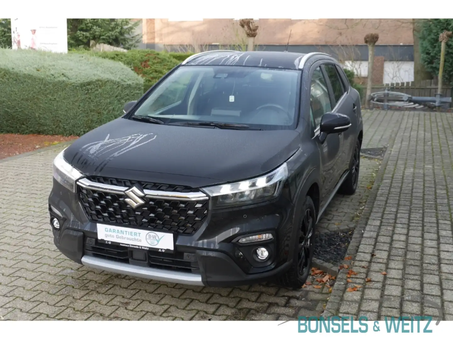 Suzuki SX4 S-Cross 1.5 DUALJET HYBRID AGS COMFORT LED Apple CarPlay A Schwarz - 2