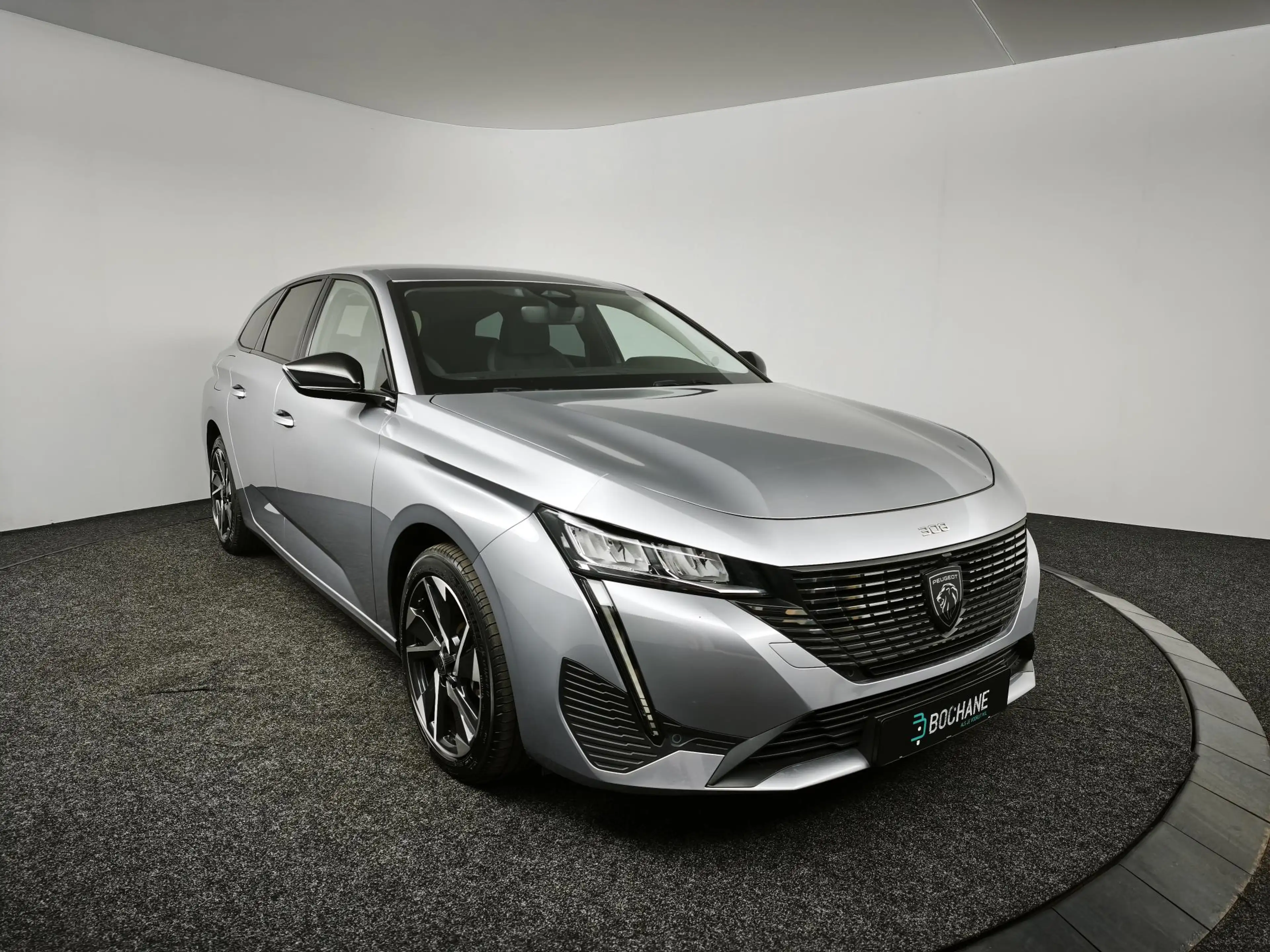 Peugeot 308 SW 1.2 Hybrid 145 e-DCS6 Allure | Navigatie | 360º — photo 5