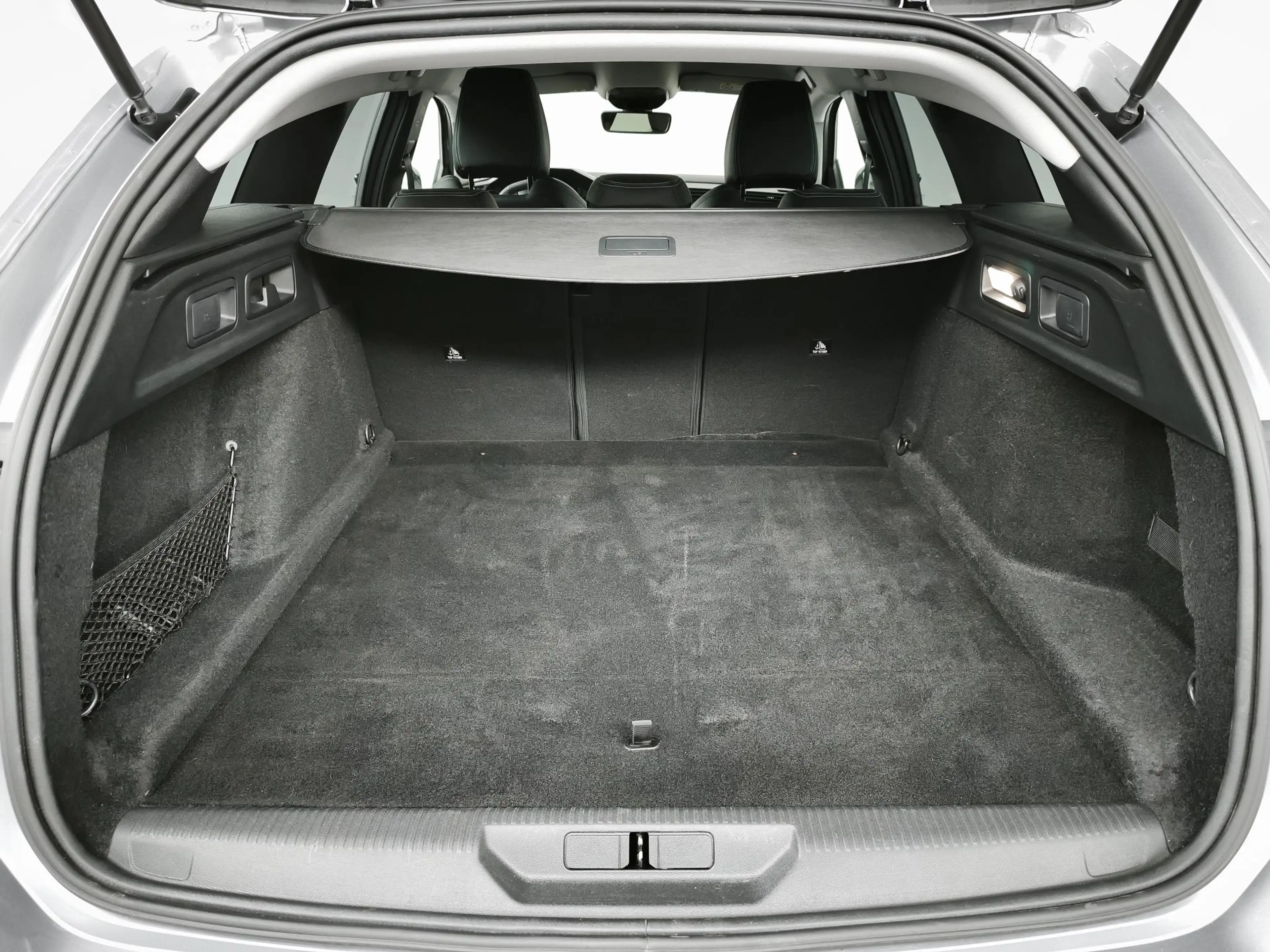 Peugeot 308 SW 1.2 Hybrid 145 e-DCS6 Allure | Navigatie | 360º — photo 9