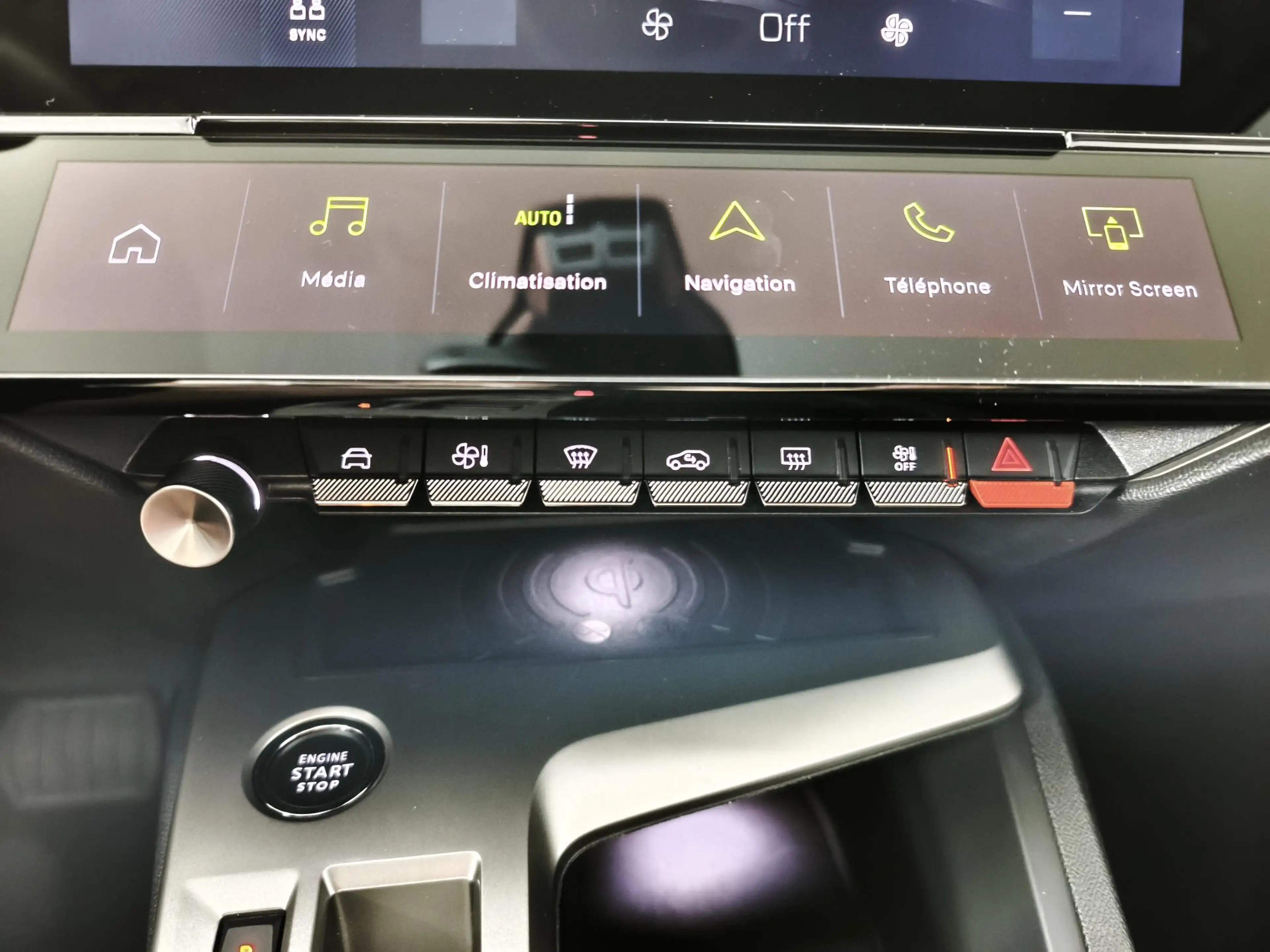 Peugeot 308 SW 1.2 Hybrid 145 e-DCS6 Allure | Navigatie | 360º — photo 13