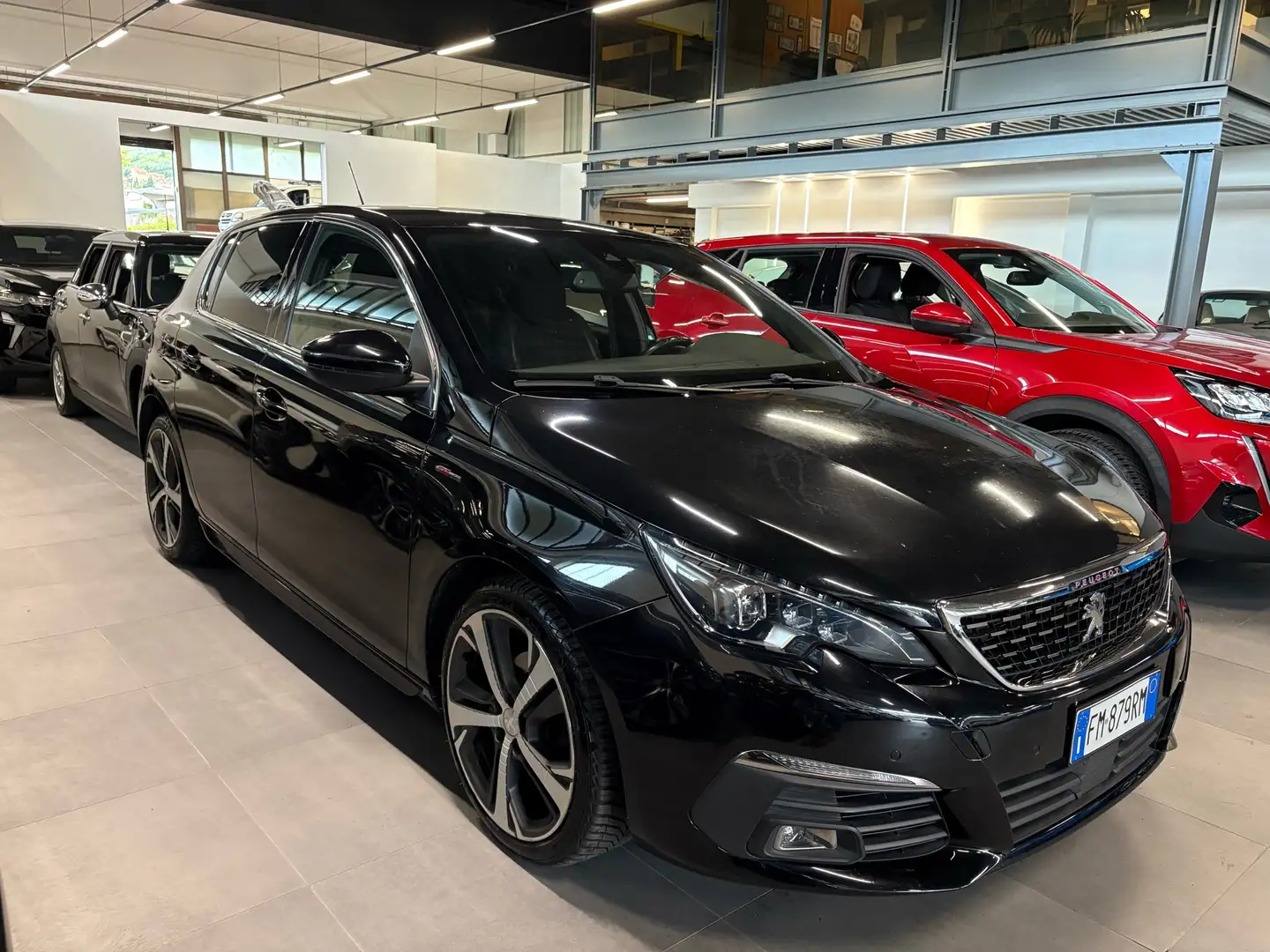 Peugeot 308 5p 1.6 bluehdi Gt Line s&s 120cv eat6 Black - 1