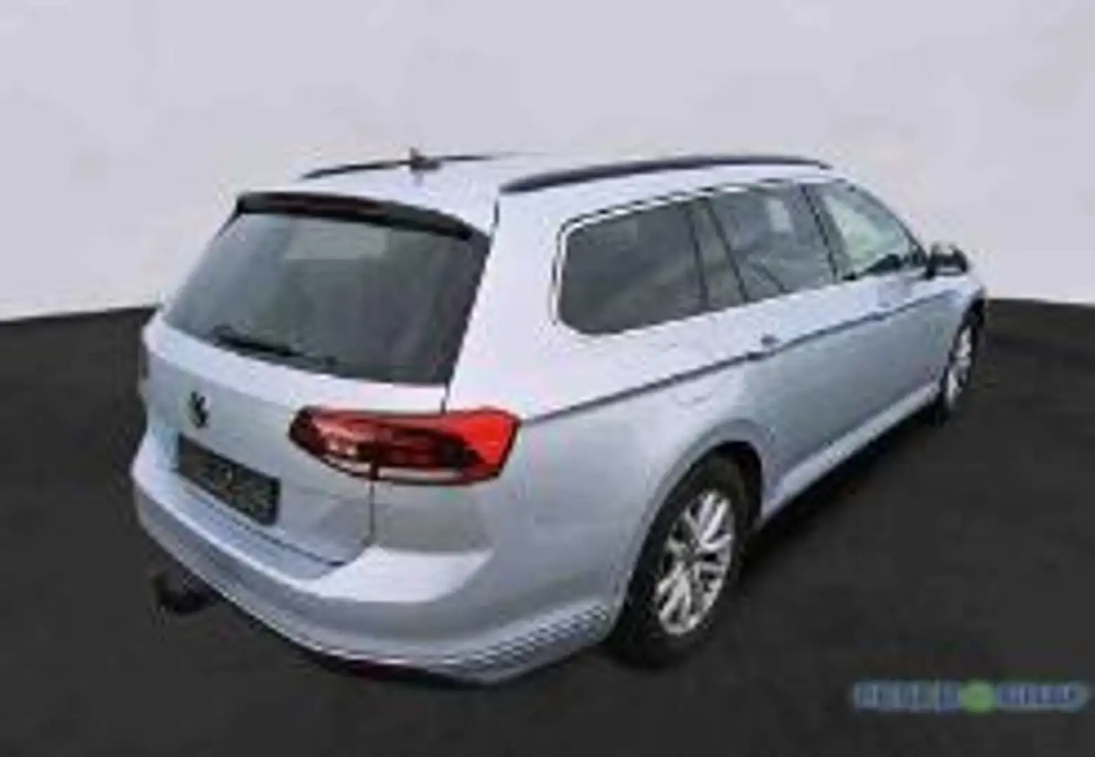Volkswagen Passat Variant Business 2.0 TDI DSG Navi AHK Kamera SiHz LED Argent - 2