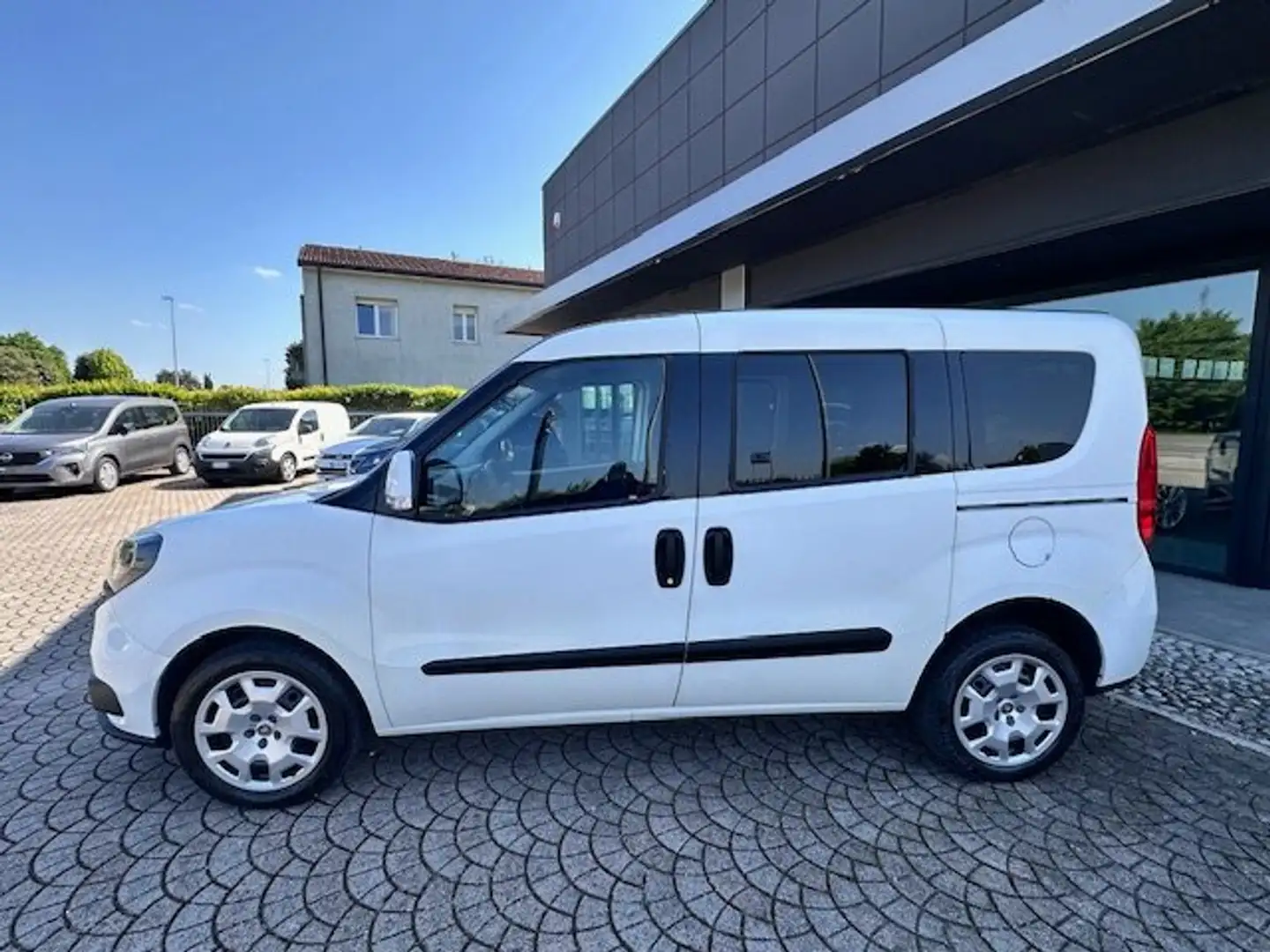 Fiat Doblo COMBI N1 1.6 MJET 120CV SX AUTOCARRO 5 POSTI Bianco - 2