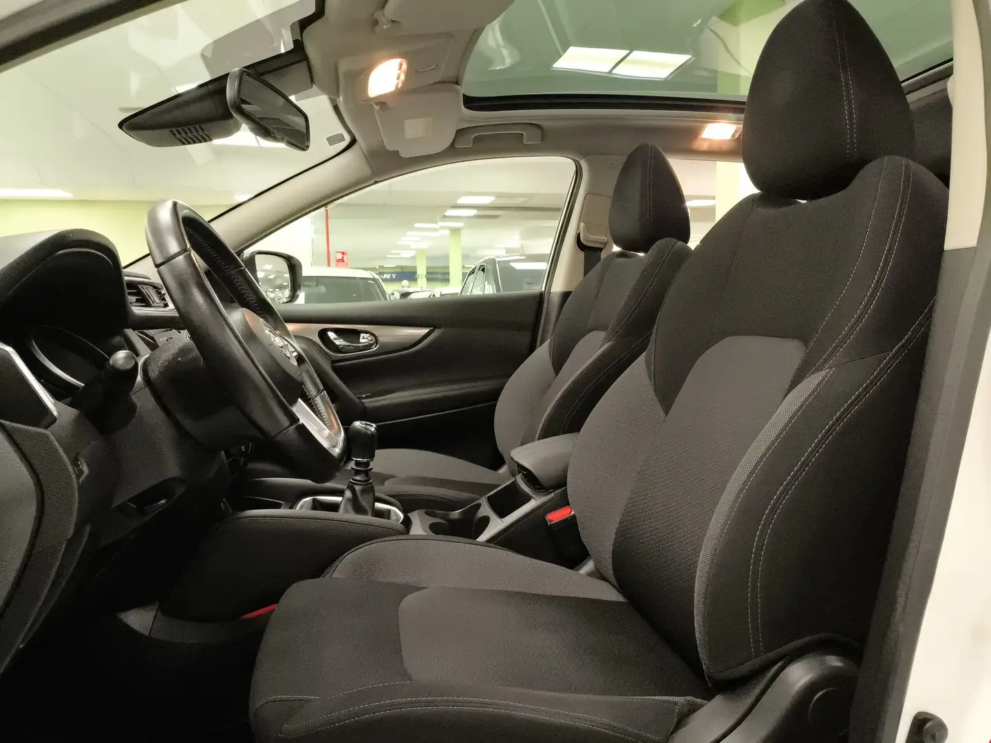 Nissan Qashqai 1.3 DIG-T N-Connecta 4x2 103kW Blanco - 2